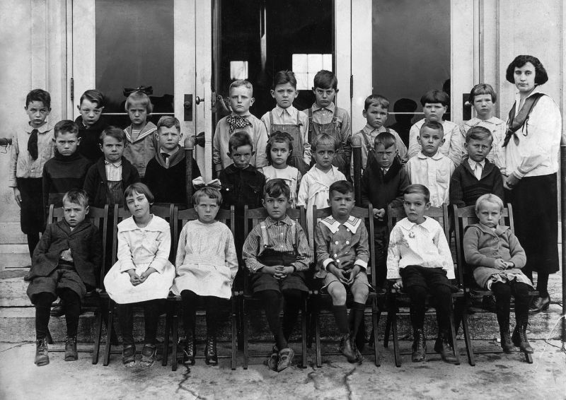 File:Edward Laughlin in Elementary School.jpg